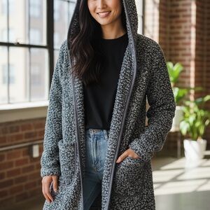 Kensie Faux Fur Cardigan – Blue, Size Small/Medium (6–10)